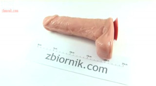 Sztuczny Penis "Giant Lifelike Dong" - 21 cm