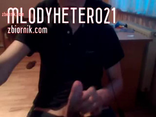 mlodyhetero21
