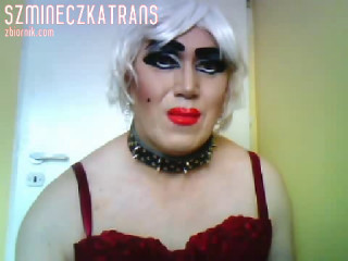 Live 2015-12-14 Suka-trans. stworzona do obroży.