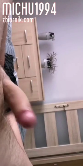 VID_20190305_223651.mp4