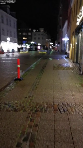 VID_20190929_205604.mp4
