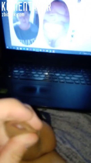 KOMENTATOR