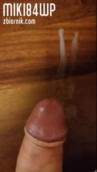 132fb4fd83bd99976e29c0901d8e9d15.mp4