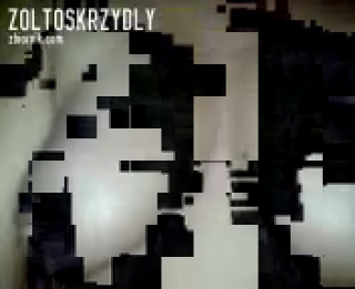 zoltoskrzydly
