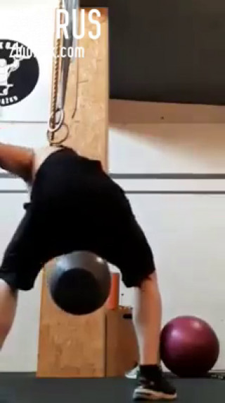 FB_VID_1084524142763976626.mp4