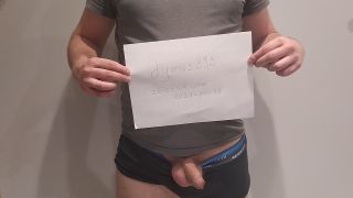 VID_20210418_215336.mp4