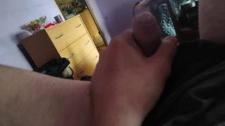VID_20210611_190133.mp4