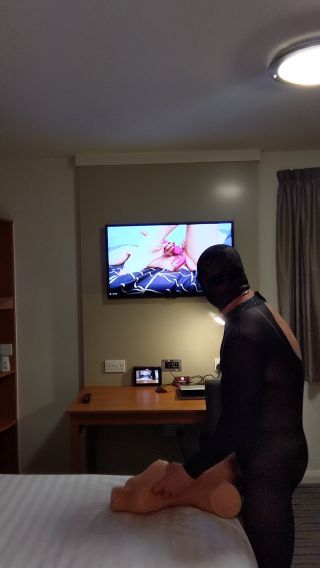 VID_20210814_215812.mp4