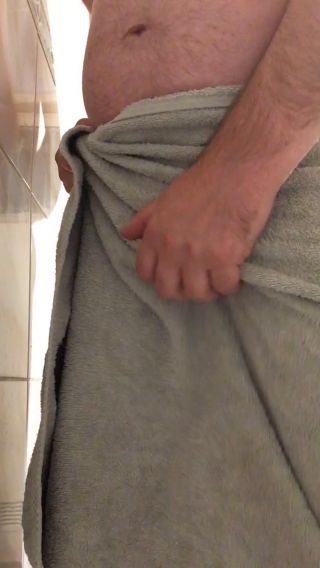 A8FA042D-A26D-40D4-8AEA-8BED0CA7CB85.MOV