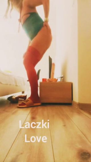 7c84326ff5cc1a844b10f4a6e5377f0d_001.mp4