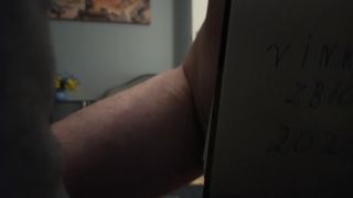 VID_20211019_220939.mp4
