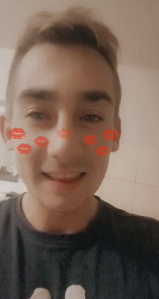 Snapchat-1666689188.mp4