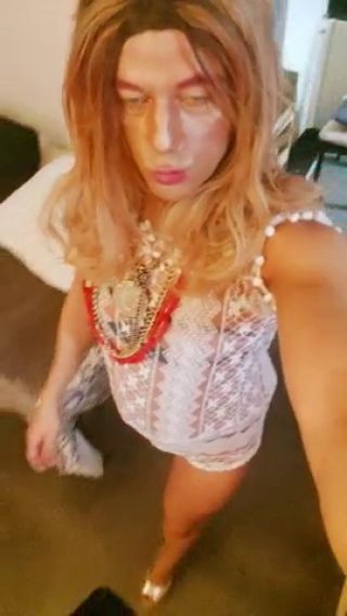 80548e915fb1dc09bf4cd6a1c85c1895.mp4