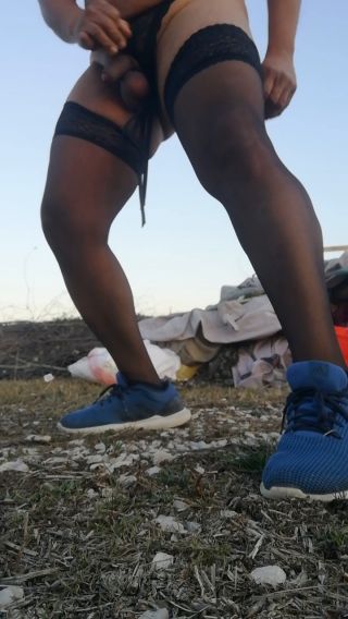 VID_20220319_172744.mp4