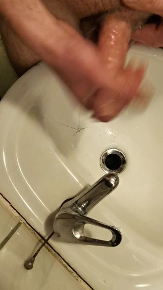 VID_20220503_073449.mp4