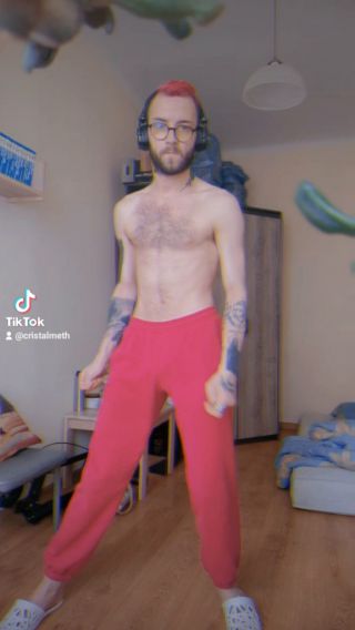 da2092b89ddaa51c933b5bc7a6ddbedc.mp4