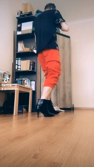 03f565382c1869d1a3b011a442aae73d.mp4