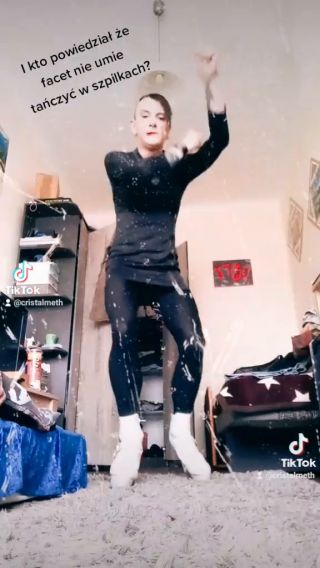 22c24fe146a63ed1753f10f1d28e4d29.mp4