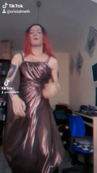 70f2b0f54ef65fa9b7f314e45b8f5cb8.mp4