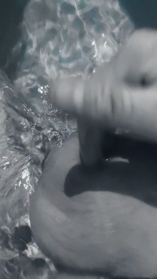 VID_20220607_053711.mp4