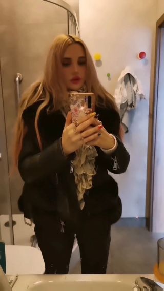 Alienanna1