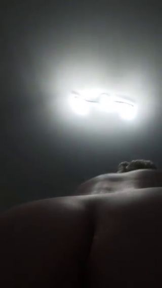received_404860318336446.mp4