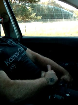VID_20220807_075529.mp4