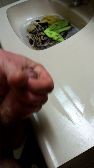 VID_20220908_201933.mp4