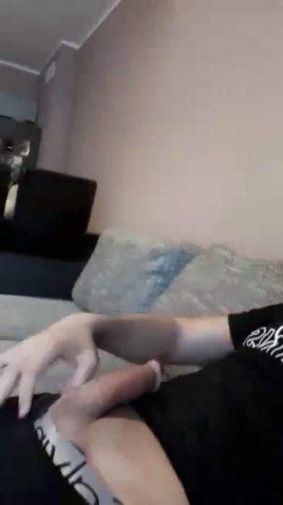 received_2532458203681733.mp4