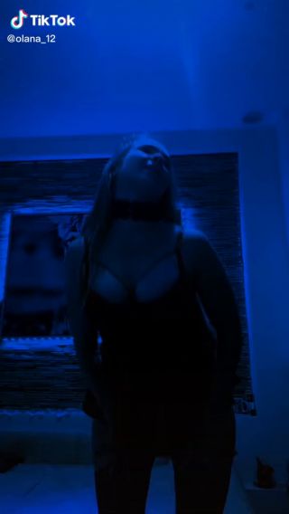 19a7eaab883e51b91b229abd1c01ed7f.mp4