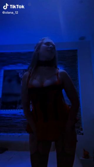 19a7eaab883e51b91b229abd1c01ed7f.mp4