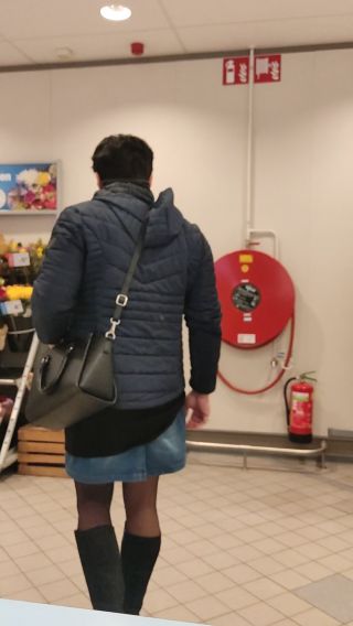 VID_20221116_215300.mp4