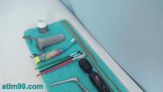 insertion-toothbrush-chain-peehole.mp4