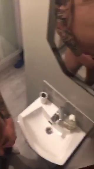 received_696166121515996.mp4