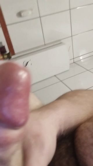 VID_20230122010349.mp4