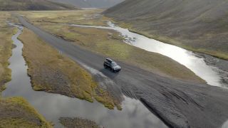 car_iceland.mov (540p).mp4
