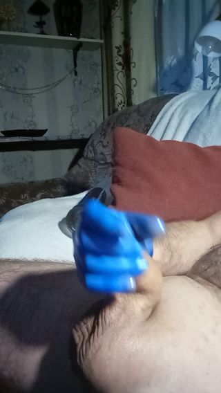 VID_20230206_210000.mp4