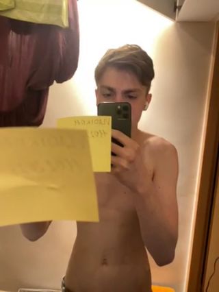 69777852910__7F6EA5B6-AA1C-44E7-892F-B72D714D03B2.MOV