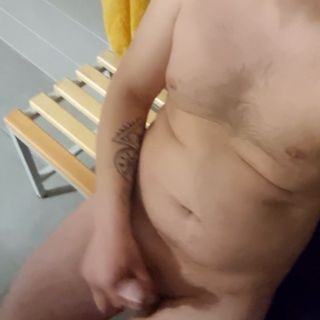 20230407_221035.mp4