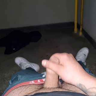 20230507_005712.mp4