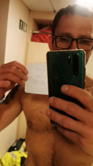Snapchat-450000116.mp4
