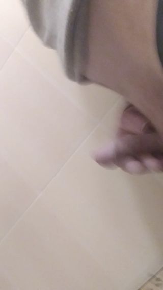 20230606_233003.mp4