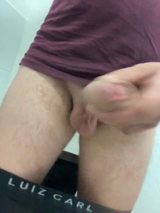 71026819842__2011F1B2-CBF8-4E0E-B5A9-740FC3BDF7FD.MOV