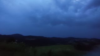 VID_20230724_203716.mp4