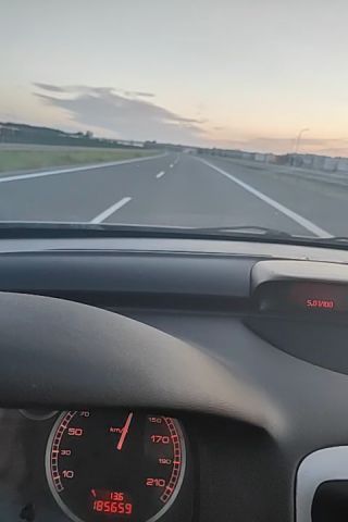 VID20230811052502.mp4