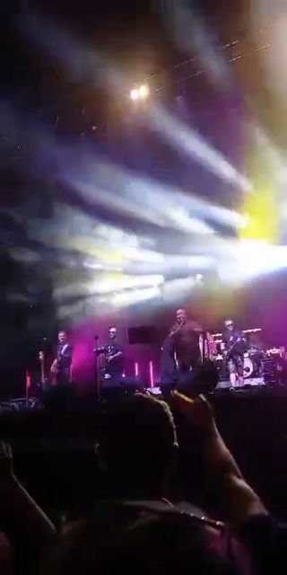 received_254943557432256.mp4