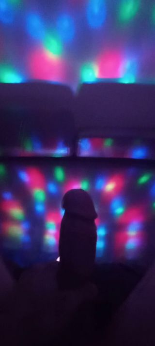 VID_20230815_193704.mp4