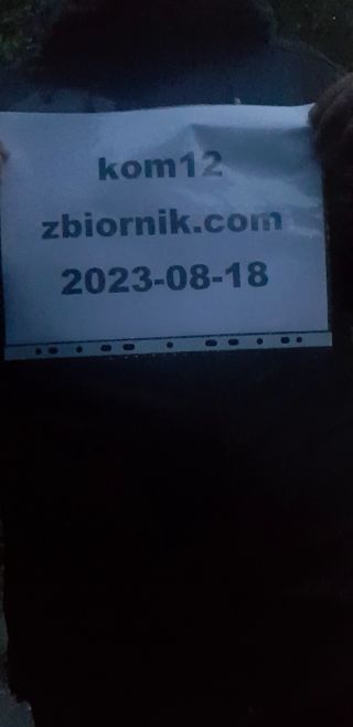 kom12