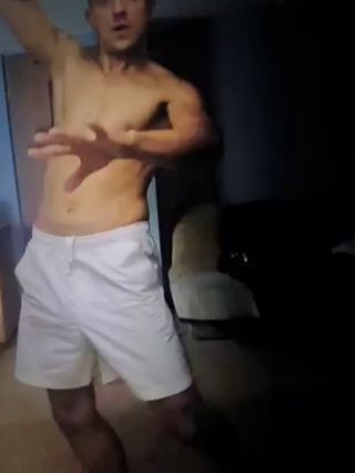 db72e14af86067c21d8a5d36697c18b6.mp4