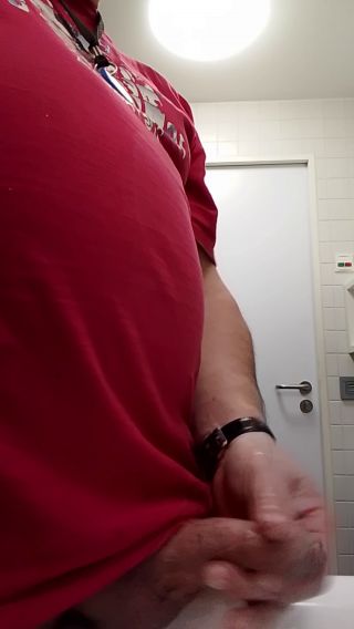 VID_20231221_182957.mp4